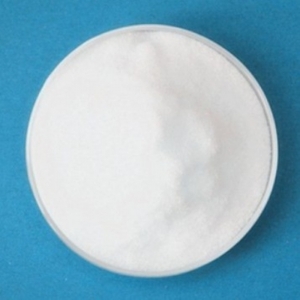 белый кристалл иглы 1-метил-3-нитрогуанидин
